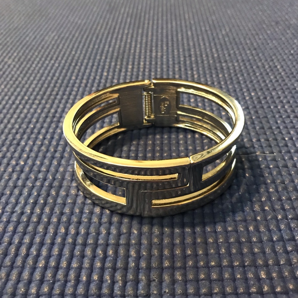 Silver geometric bracelet